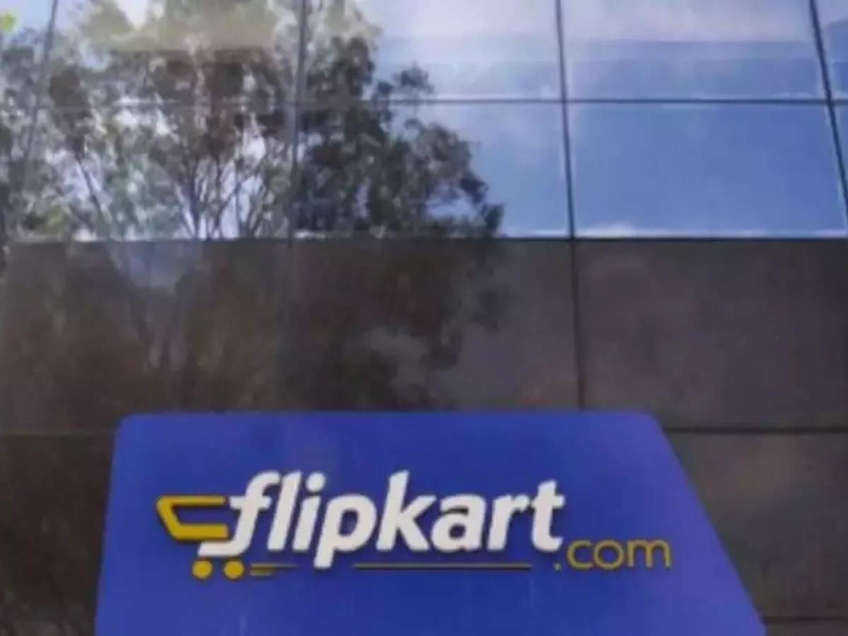 Flipkart, GOQii battle on pricing intensifies