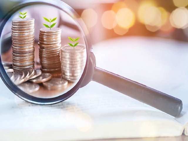 ETtech Top 5: Horizontal vs Specialized SaaS, RBI's updated KYC guidelines& more