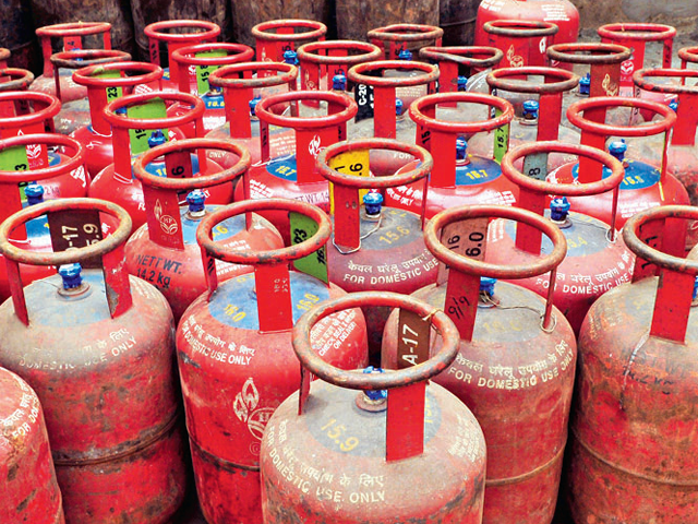 Oil Companies Raise Subsidized Cooking Gas Prices By Rs 1 23 Per