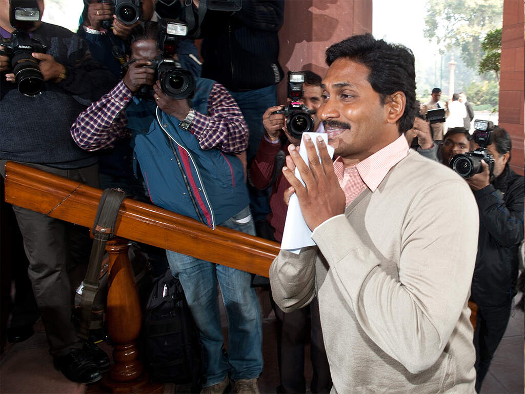 AP chief minister Jagan steps in to help teen cancer patient