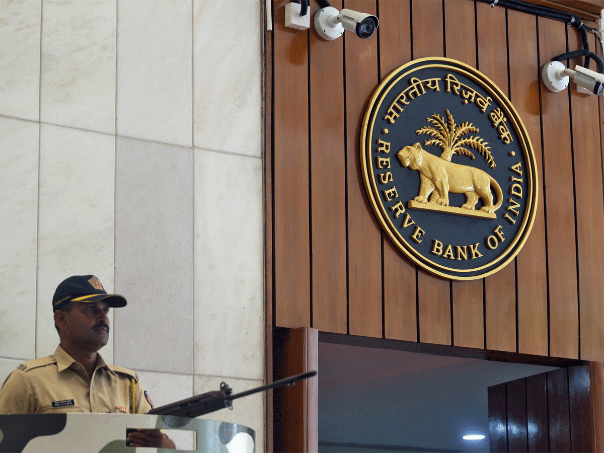 RBI cuts lending rate by 25 basis points to 5.75%