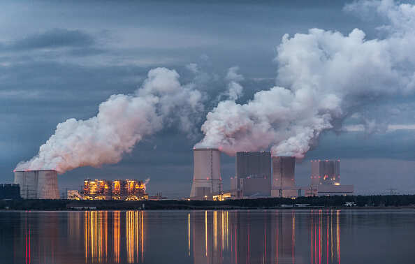U.S. senators target $1 bln a year coal subsidy, ask IRS for test results