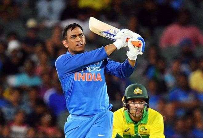 Powerade Ms Dhoni Makes A Come Back To The Land Of