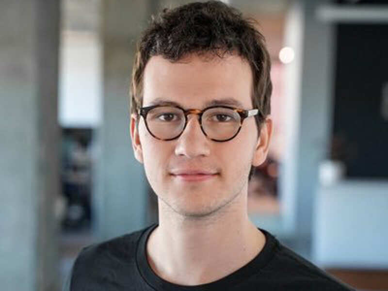 How two college dropouts made $860 million fortune by age 23