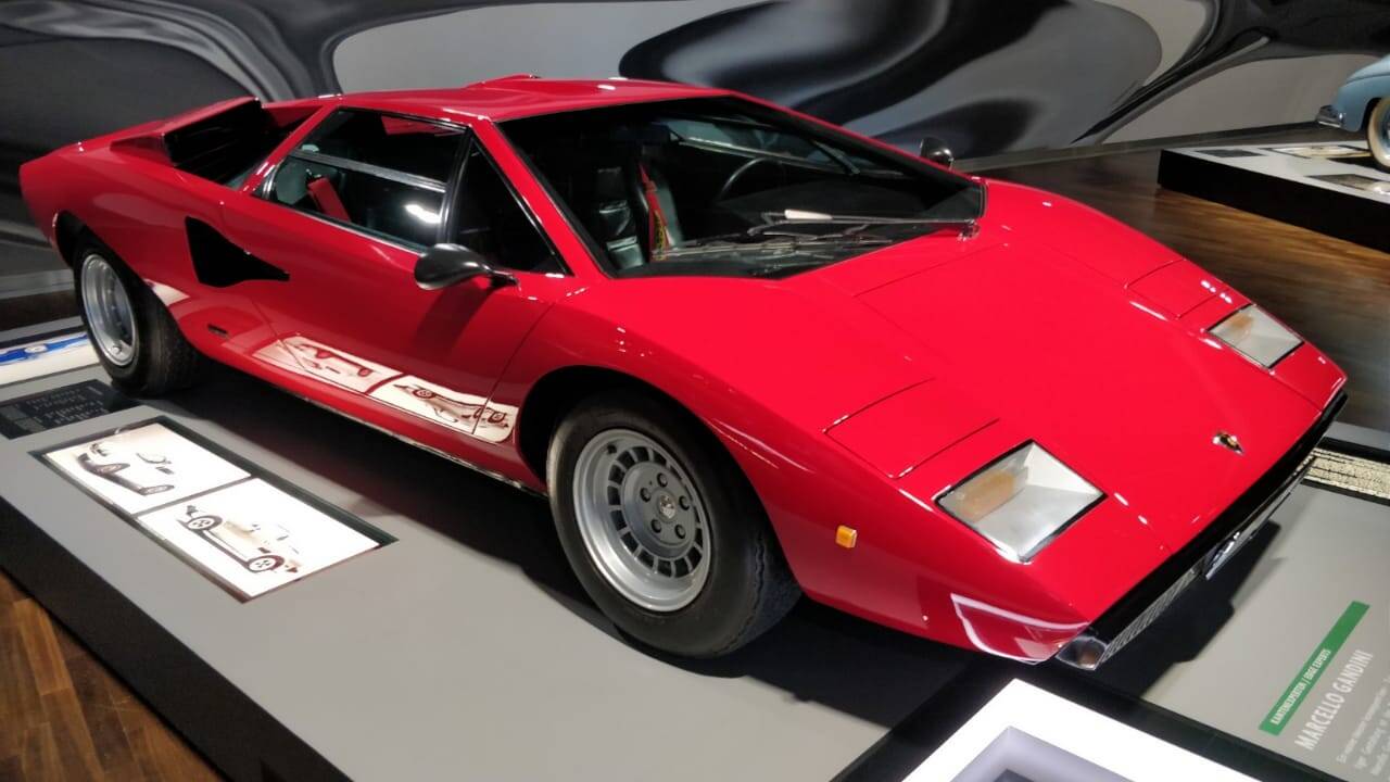 1975