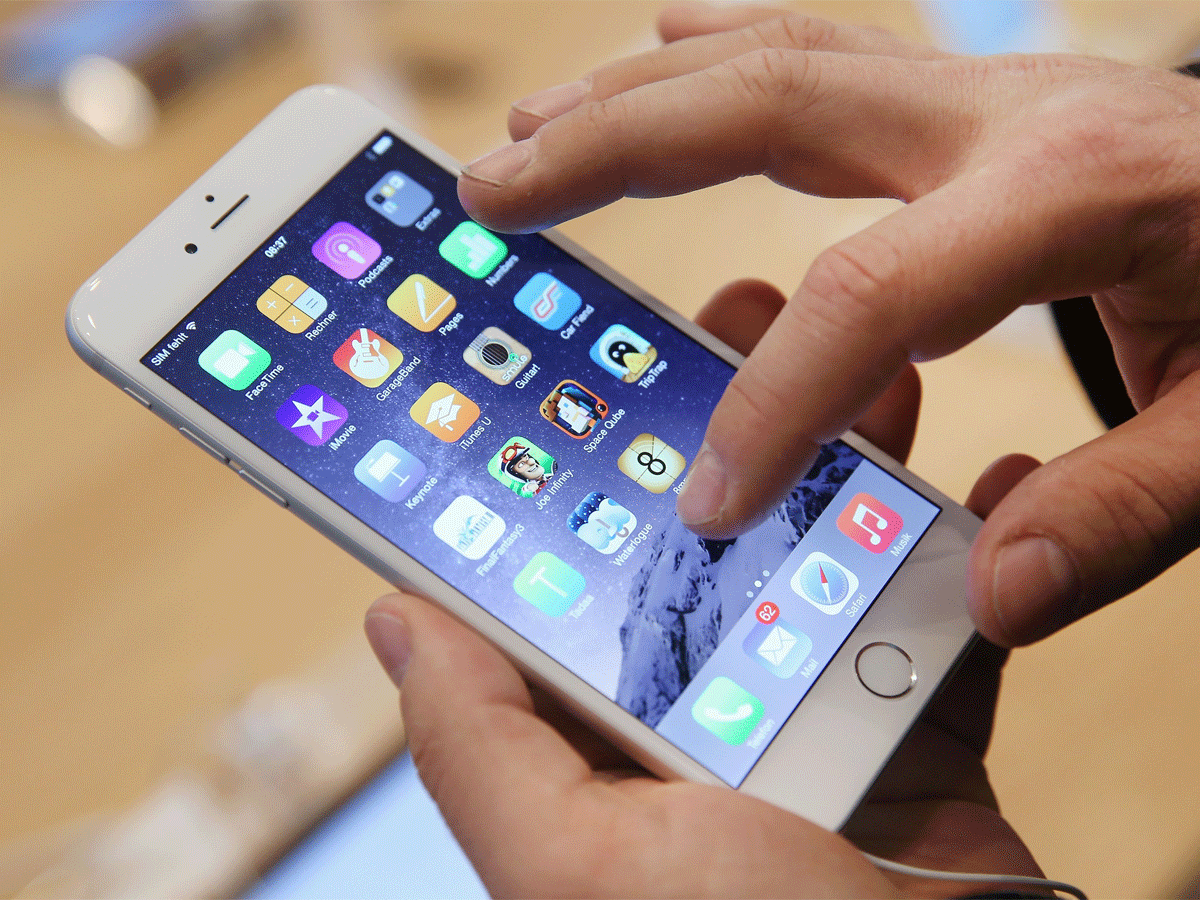 Analysts estimated that iPhone shipments fell in India last year and continue to plunge this year.