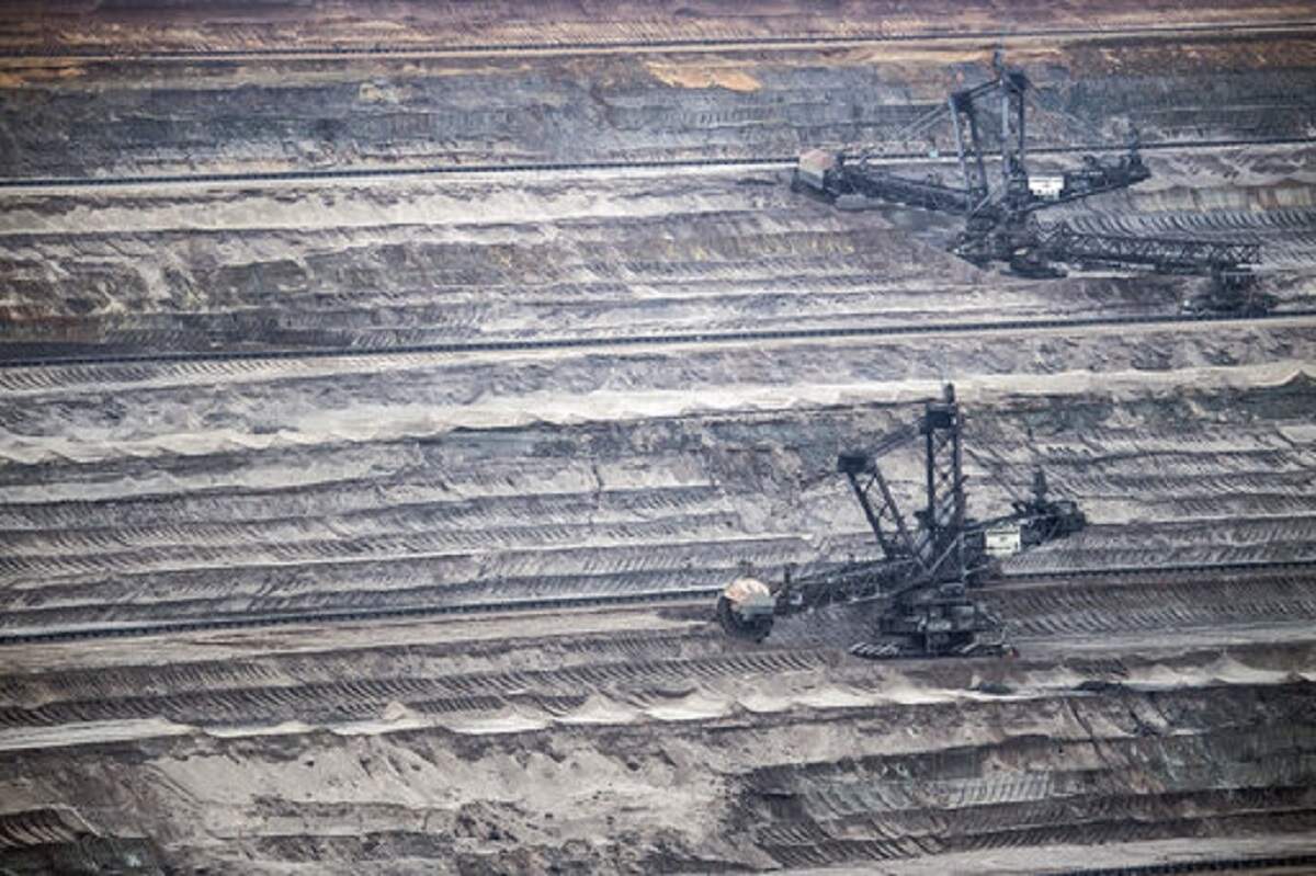 9 coal miners injured, 4 feared trapped in Odisha mine mishap