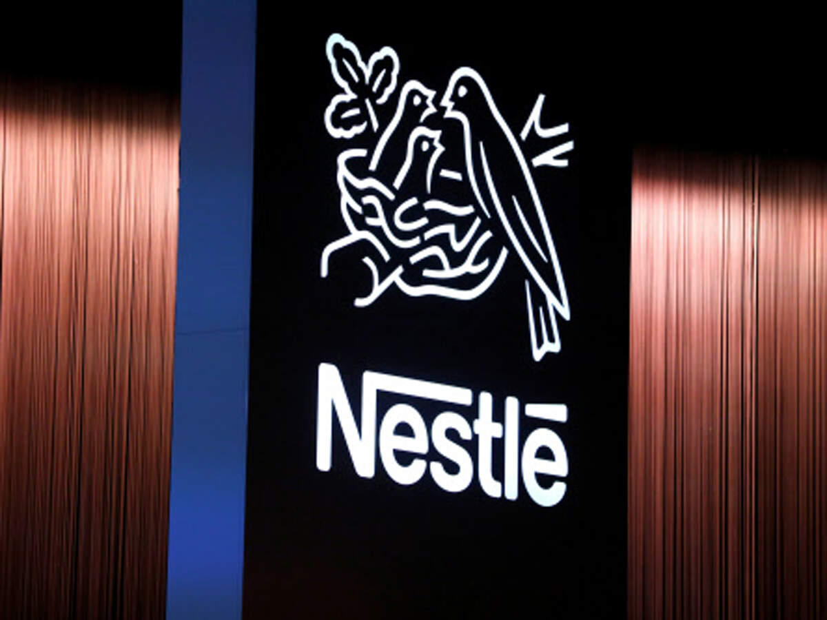 Nestle starts selling Starbucks-branded coffee in China