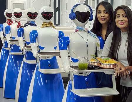 Robot restaurant in Bangalore: 'Robot Restaurant' comes to Bengaluru,  Retail News, ET Retail