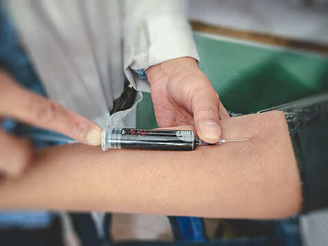 Hubballi: HDMC plans cheap blood tests to beat rickettsial fever