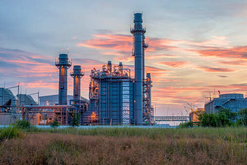 Asian refiner profits hammered by free-fall in fuel oil margins