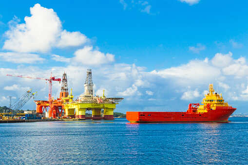 Russia aims for full compliance with global oil output cut deal in Sept
