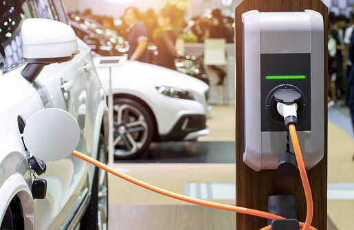 Setting up deals ev charging station