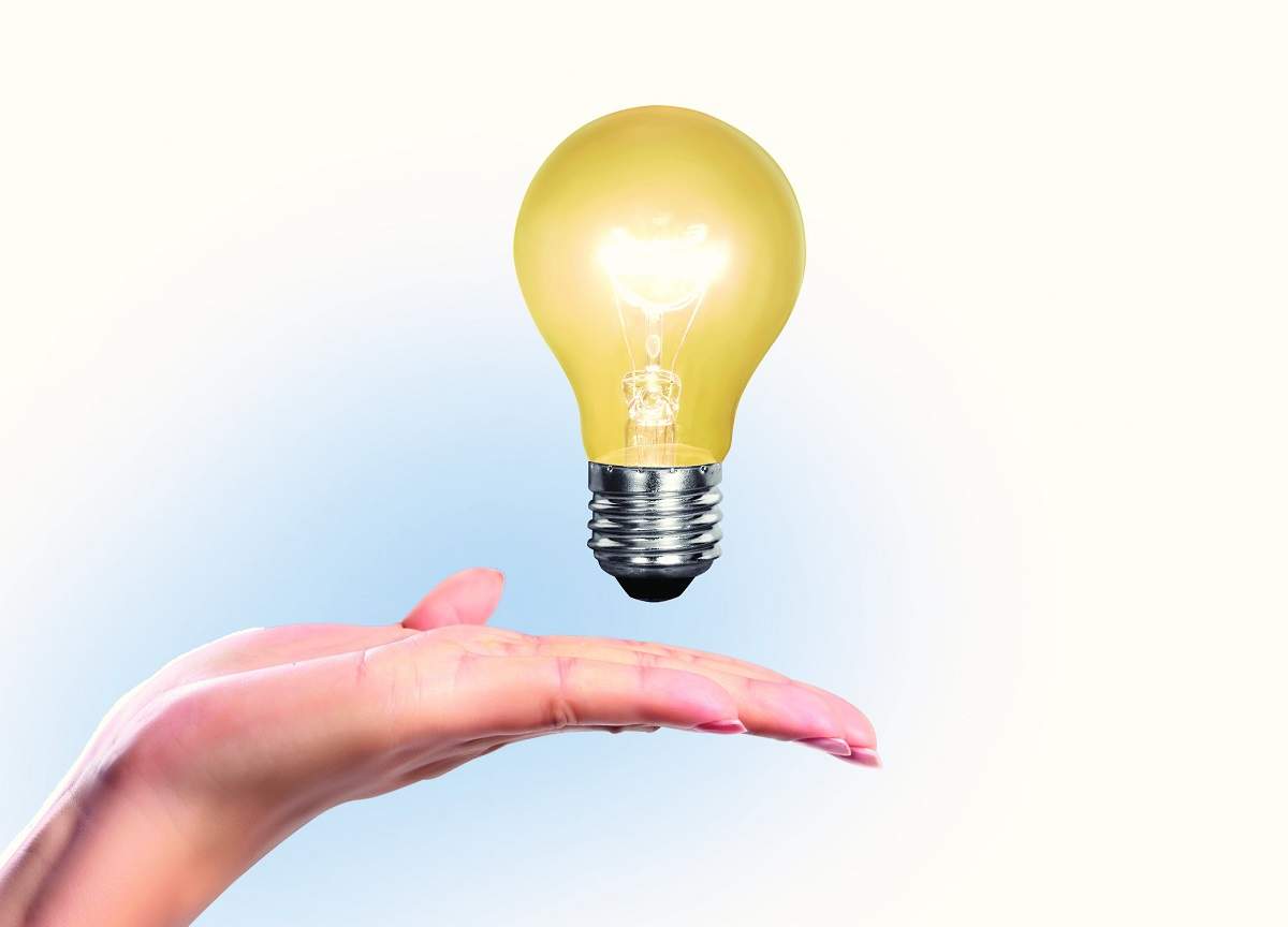 Five reasons why you should invest in smart LED bulbs