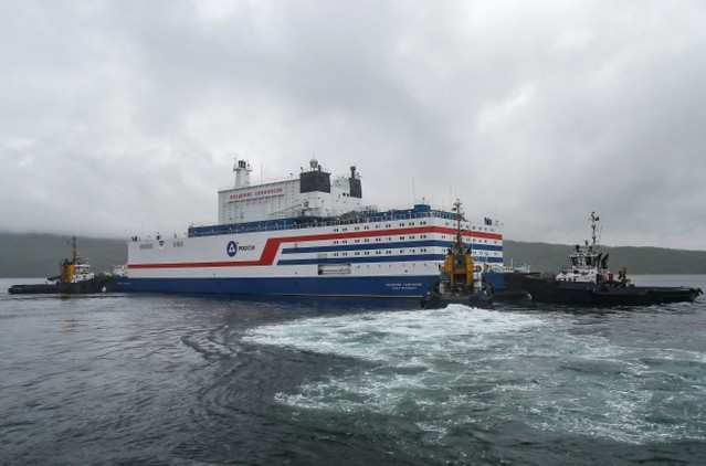 Russia's floating nuclear power plant Akademik Lomonosov. REUTERS/Maxim Shemetov