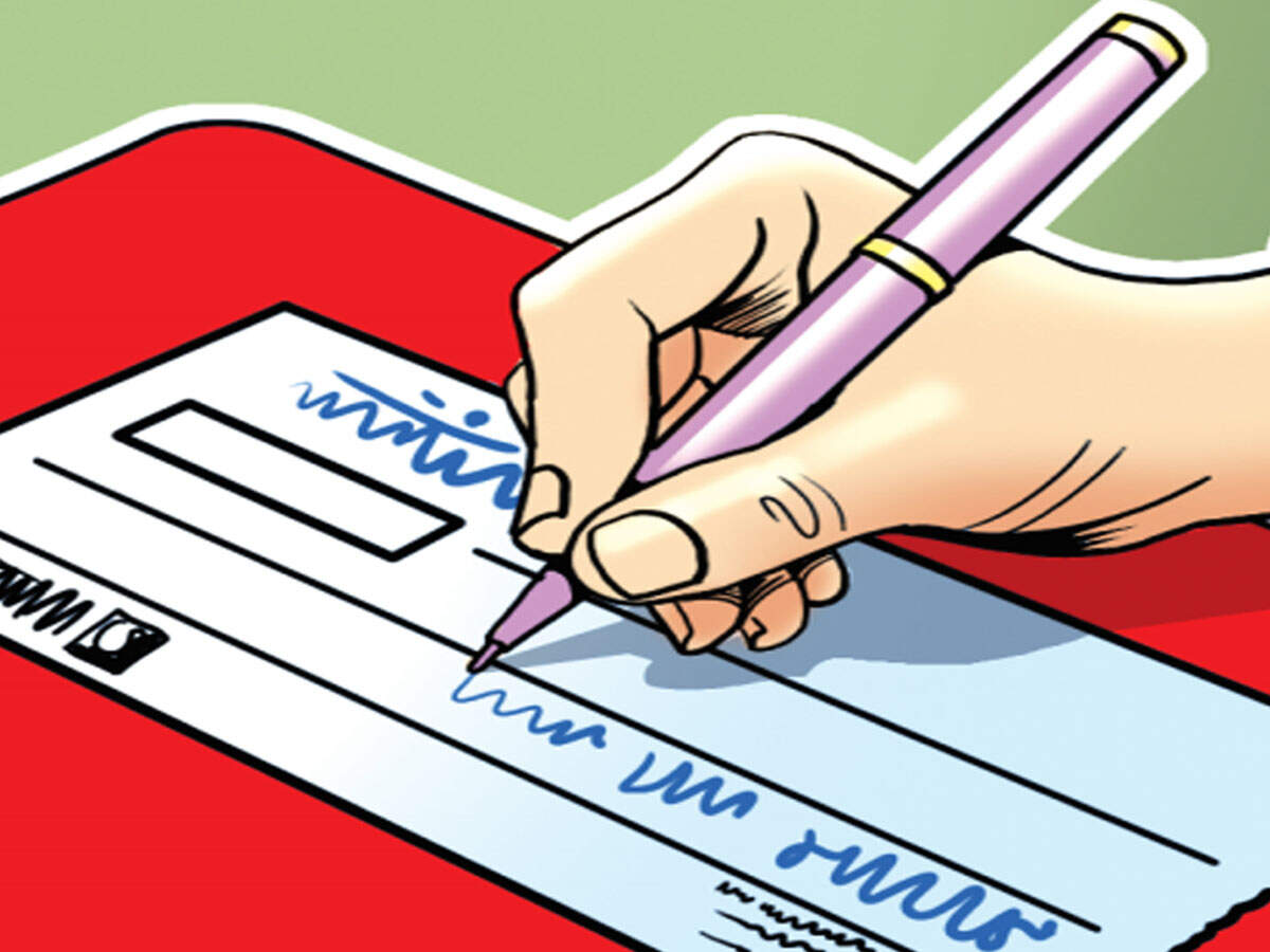 Ahmedabad : Polio ploy fails, insurer ordered to pay for broken leg