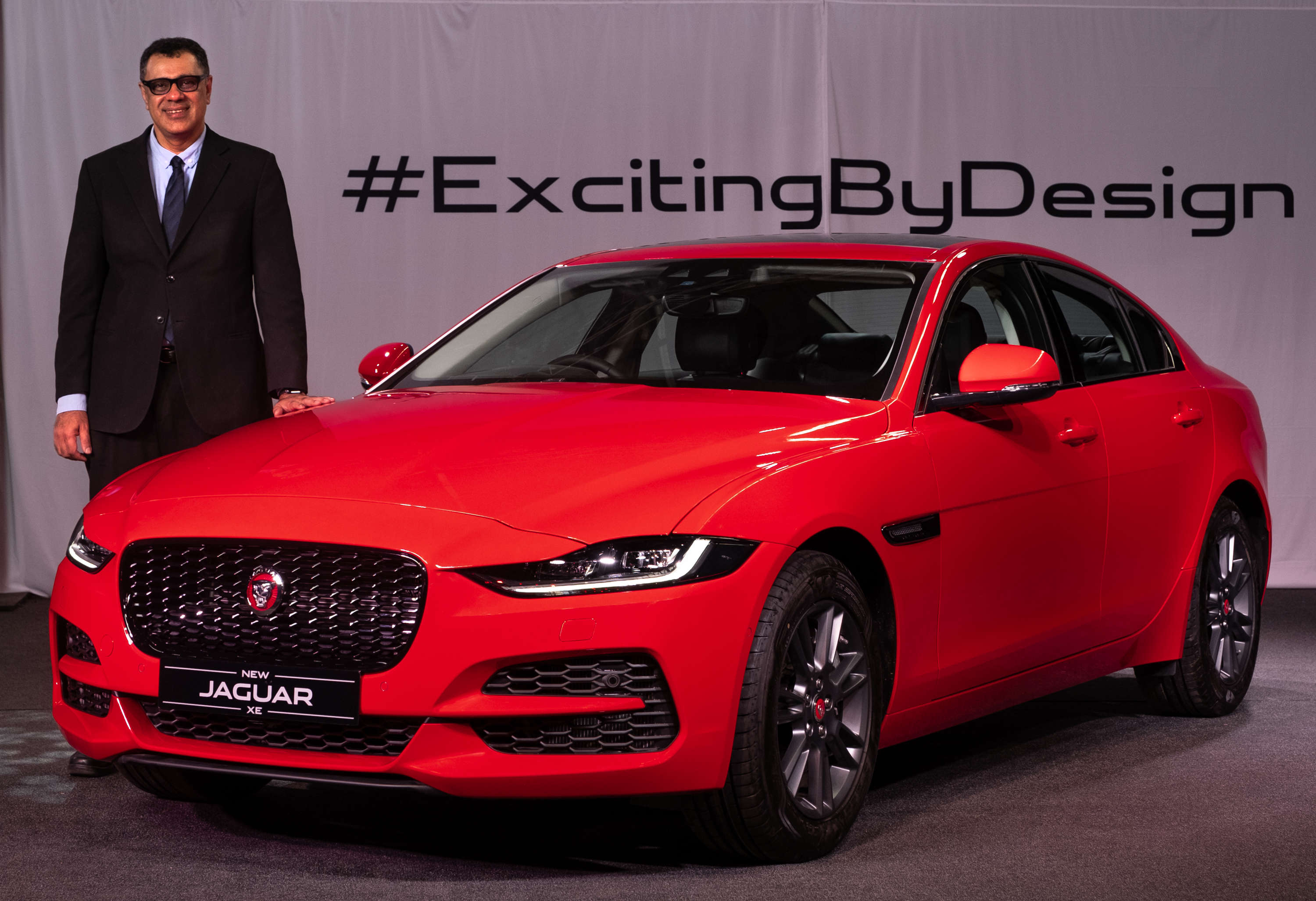 Jaguar XE Price: JLR launches new XE sedan in India, price starts