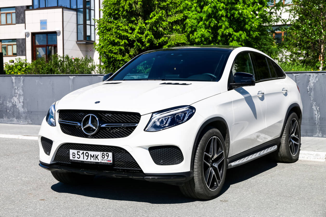 Mercedes-Benz cars to be pricier by up to 3% from January 2020, ET