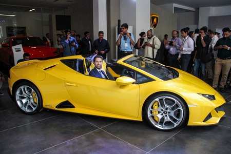 Lamborghini Cars In India Lamborghini India Wants To Continue Growth Momentum In Auto News Et Auto