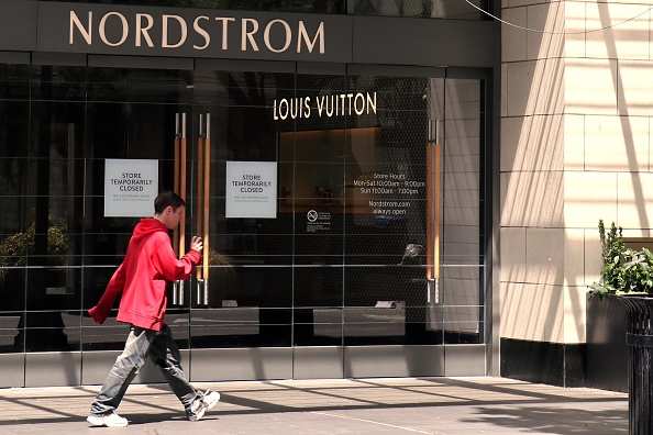 Nordstrom’s 1Q sales fell 40{cbf6da10fac2230370cea9448ed9872290737d25c88b8c8db3eefaf8c399e33d} as pandemic shuttered stores, Retail News, ET Retail