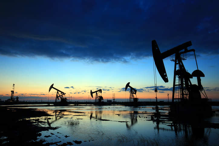 US crude stockpiles surge to record high on big Saudi imports: EIA