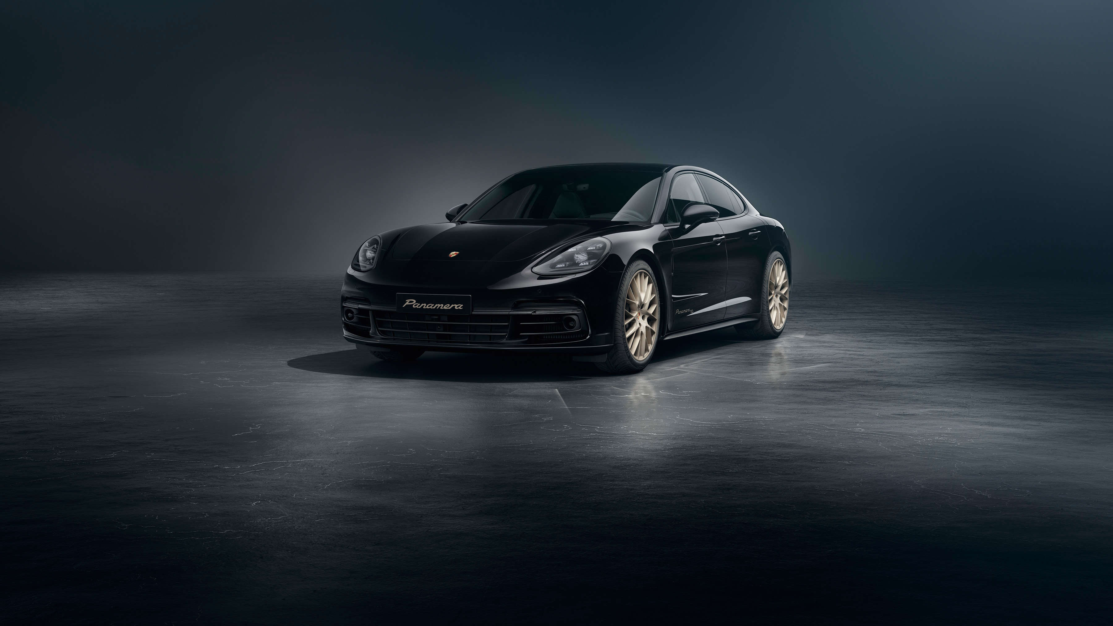 Porsche Panamera Porsche India Launches Panamera 4 10 Years Edition Priced At Rs 1 6 Crore Auto News Et Auto