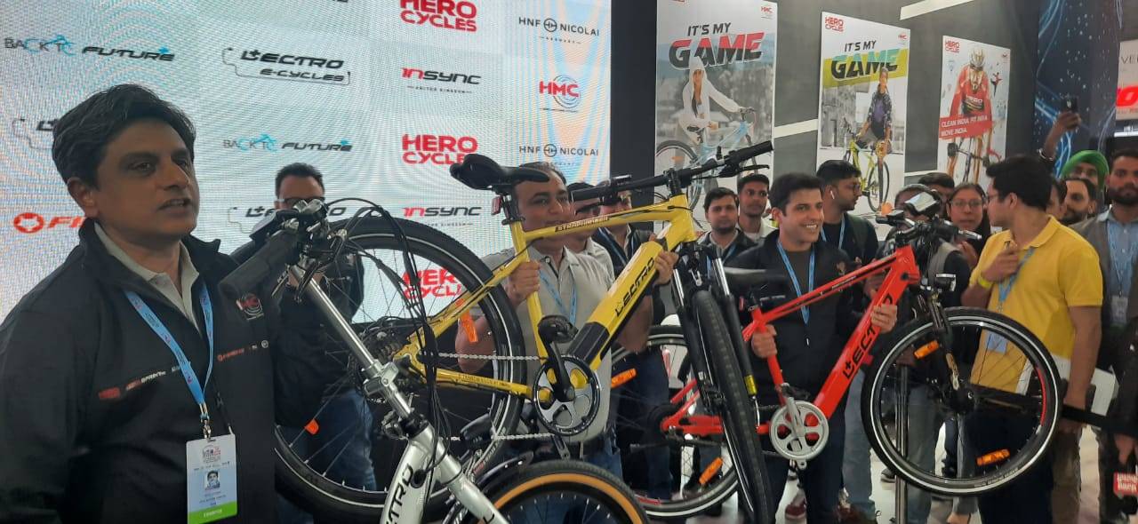 hero cycles for adults with gear