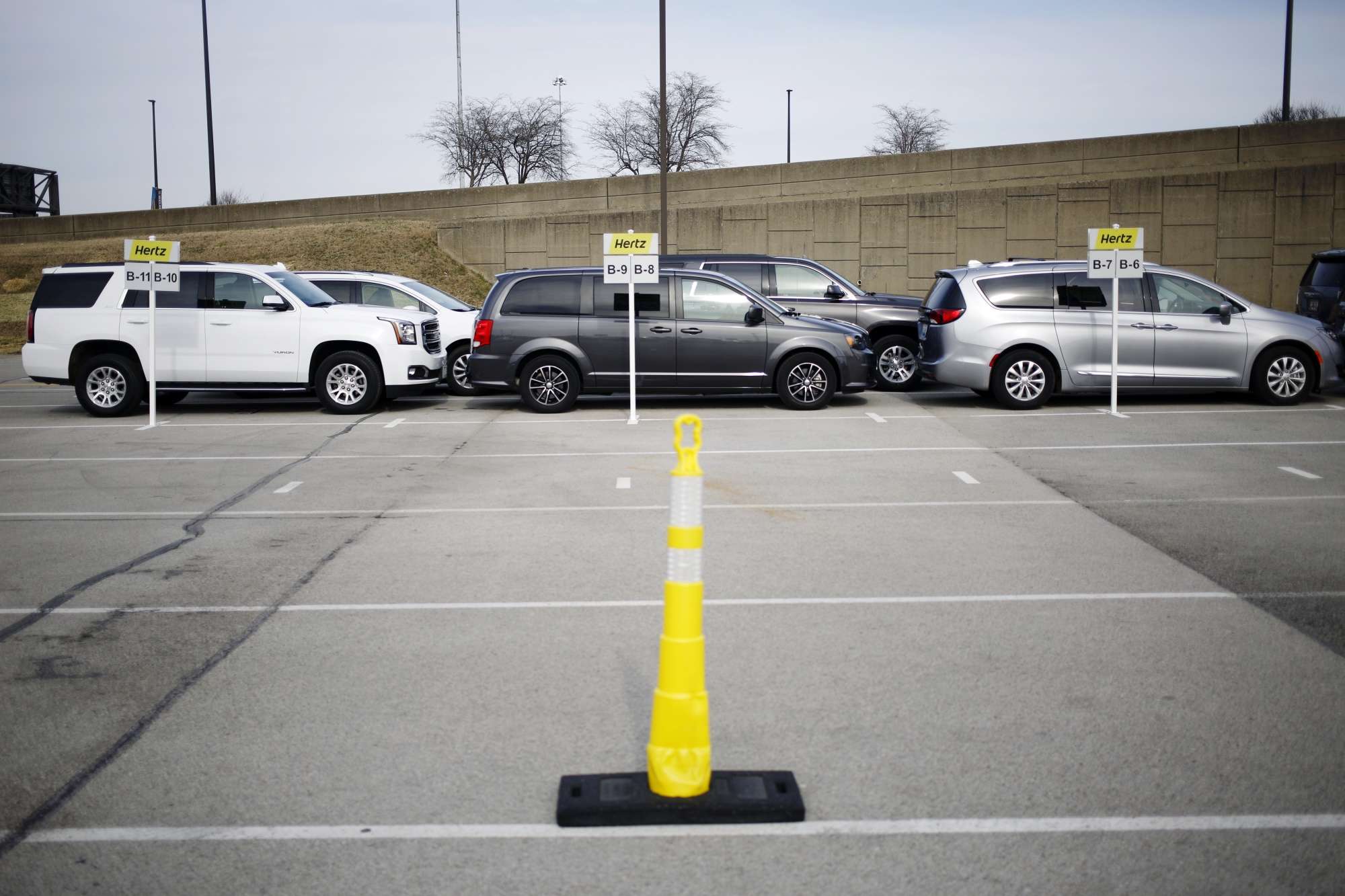 Hertz To Pay Lenders $650 Million To Stay Afloat In 2020