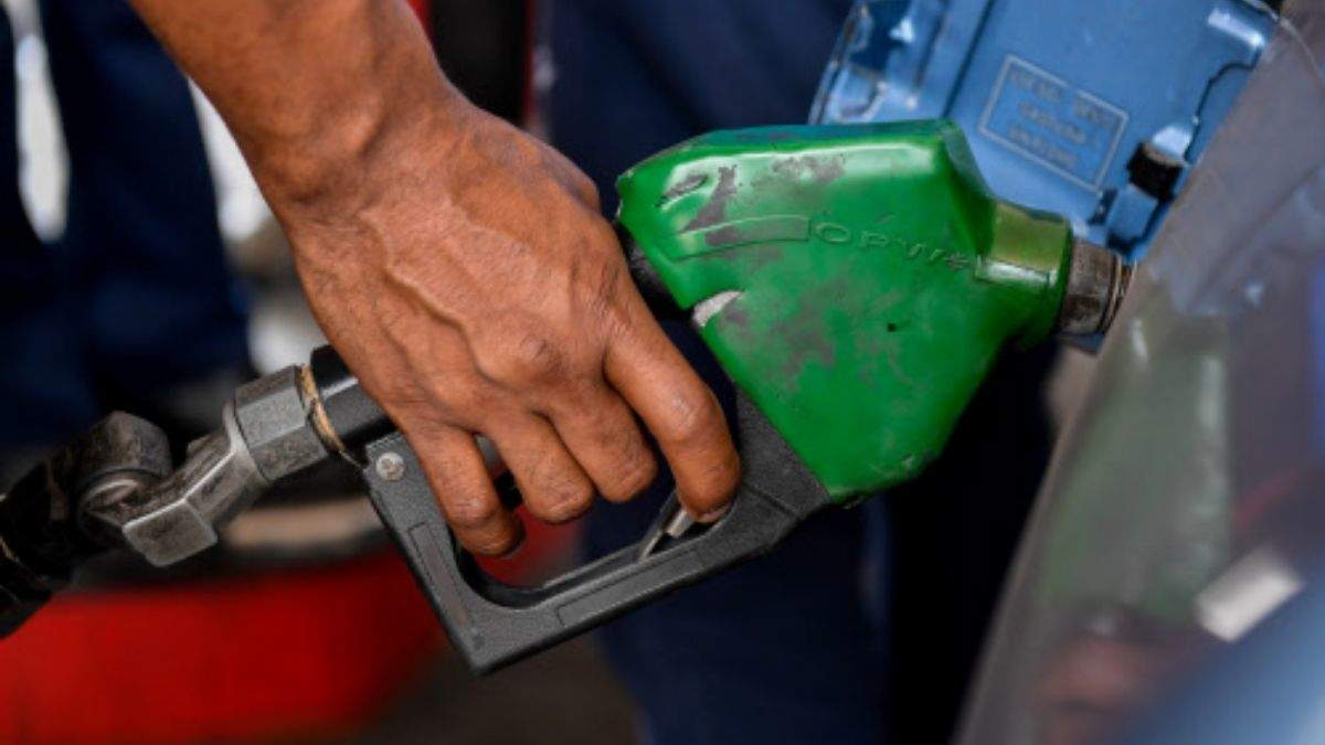 Himachal Pradesh: Punjab petrol pumps go on strike to protest high fuel  taxes, Energy News, ET EnergyWorld