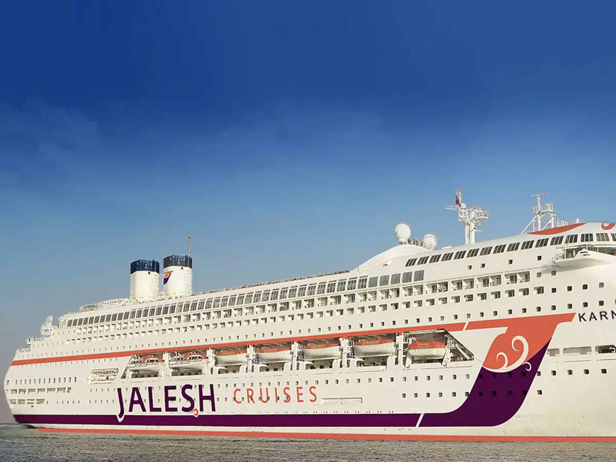 Jalesh Cruises