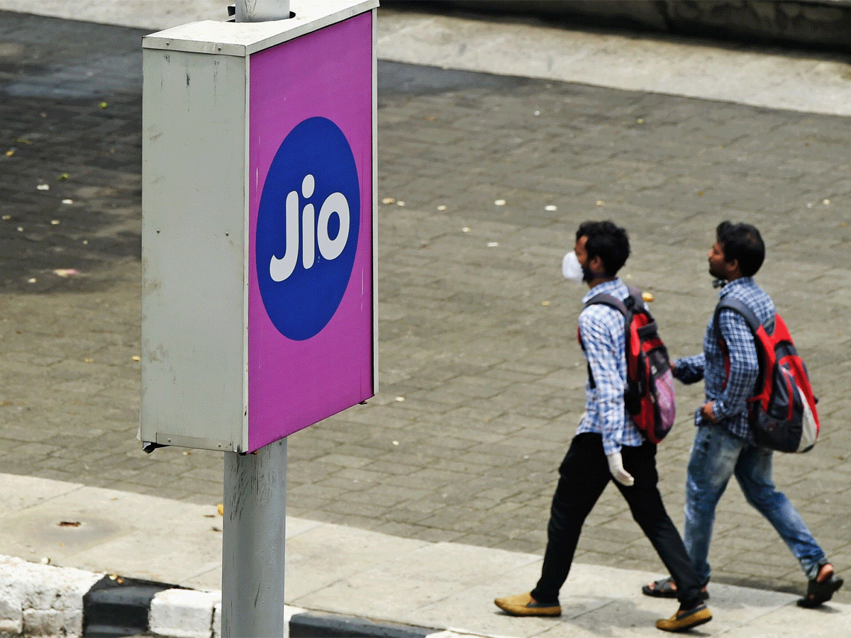 Reliance Jio’s homegrown tech may give them a leg up in India’s 5G race, Technology News, ETtech