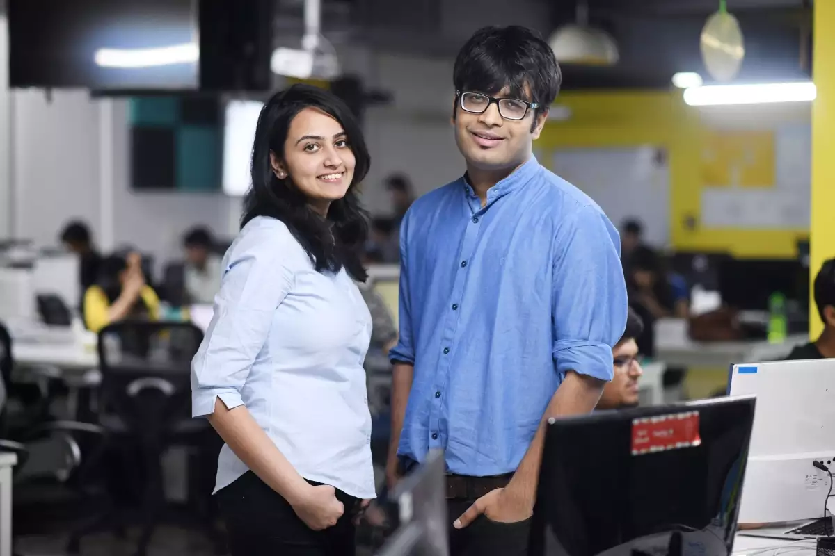 L-R: Prukalpa Sankar, Varun Banka