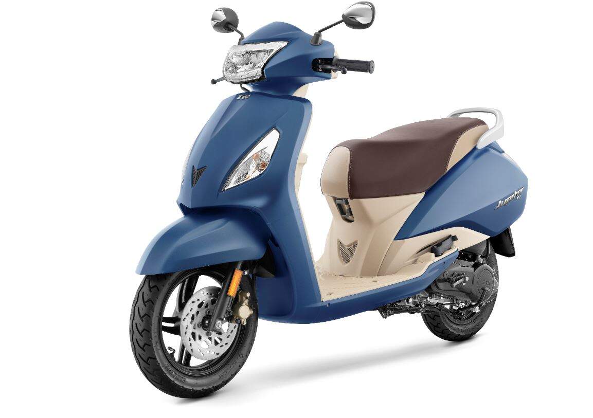 tvs jupiter on road price