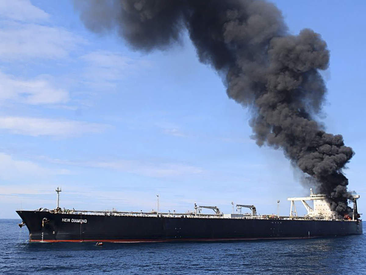 large oil tanker: Diesel fuel found in ocean near Sri Lanka oil tanker  fire, Energy News, ET EnergyWorld