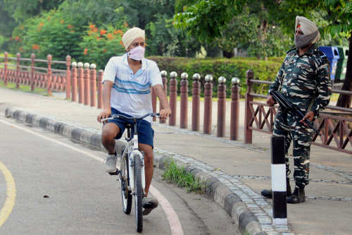 To ensure safety of the participants especially for women and children, NDMC has deployed Marshals during the specified timings at nearby cycle track locations. 