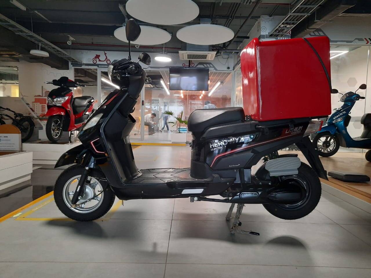 The Nyx bike can be customised with more than ten applications for any business needs and offers four levels of smart connectivity solutions from Bluetooth interface to remote surveillance and diagnostic solution.