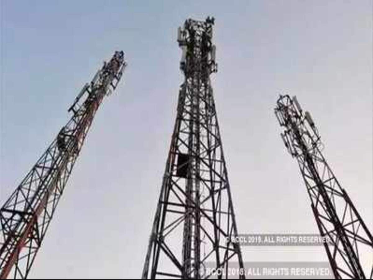 Telcos add 37.4 lakh mobile users in August: Trai