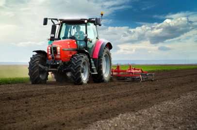 Tractor makers are eager to capitalise on the rising demand for the above-40 HP tractors, which are a high-margin product range. 