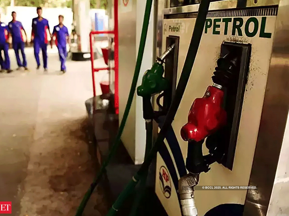 Petrol crosses Rs 92-mark; per km cost rises by a rupee