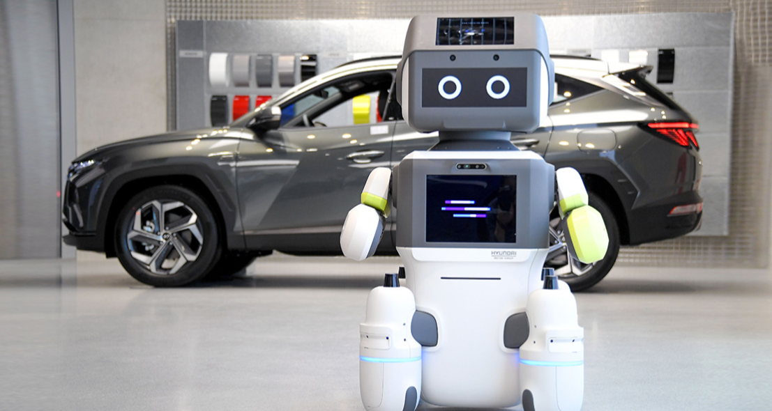 Hyundai Motor Group introduces robot for automated customer services