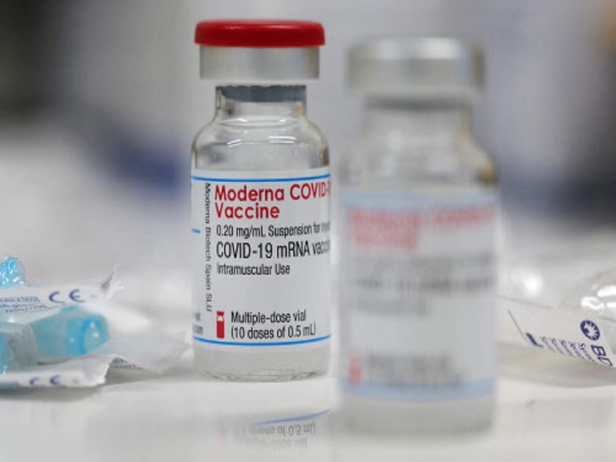 WHO experts issue recommendations on Moderna Covid-19 vaccine