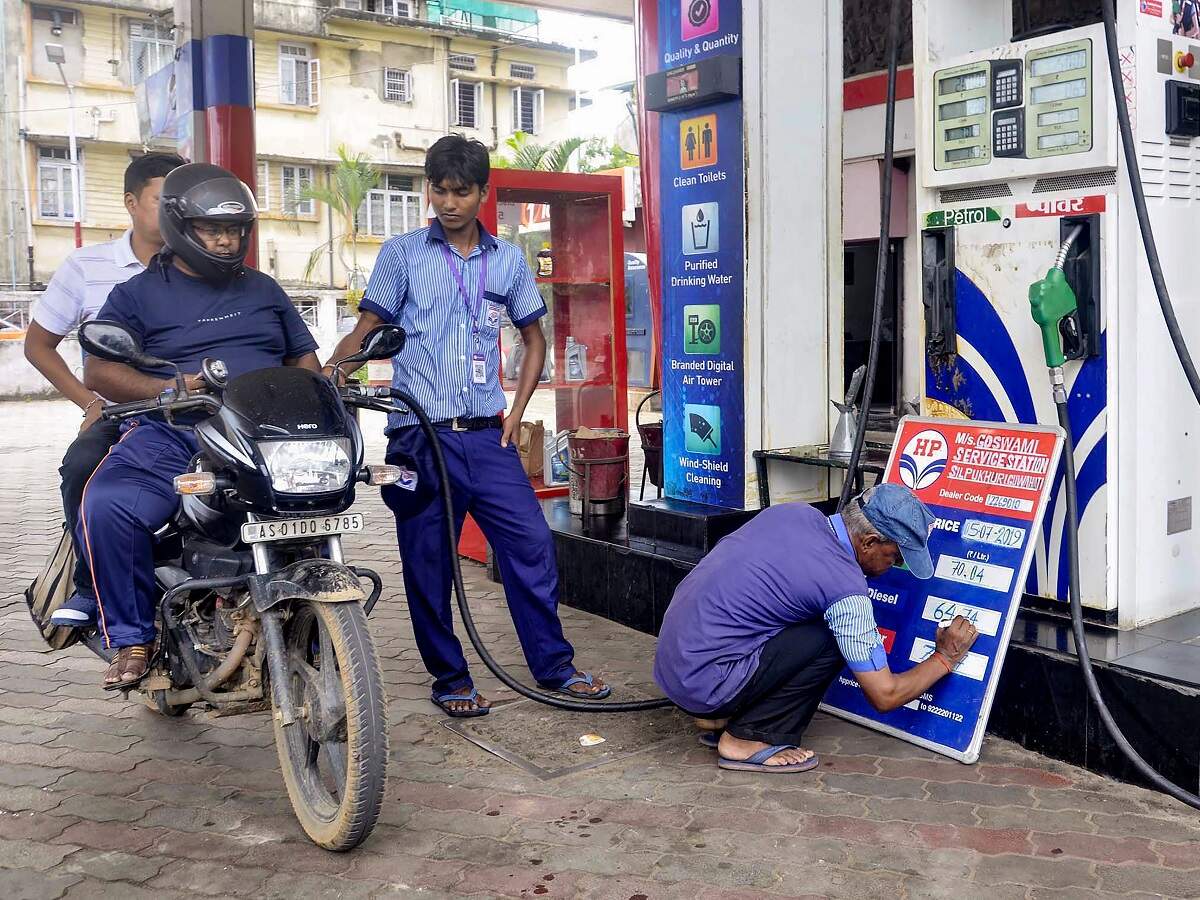 Steepest hike in fuel price in several months; Petrol, diesel prices shoot  up to 40 paise, Energy News, ET EnergyWorld