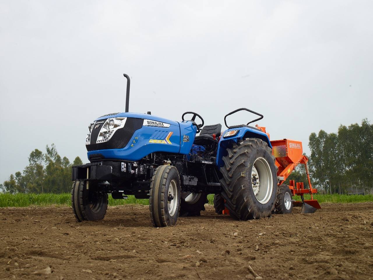 Sonalika Tractor Sales: Sonalika reports highest-ever annual sales in FY21  at 1,39,526 units, Auto News, ET Auto