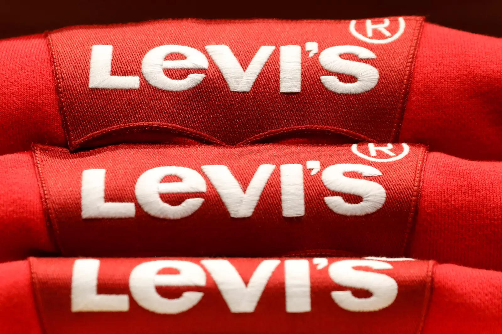 Levi Strauss raises sales growth outlook on vaccine rollout hopes, Retail News, ET Retail