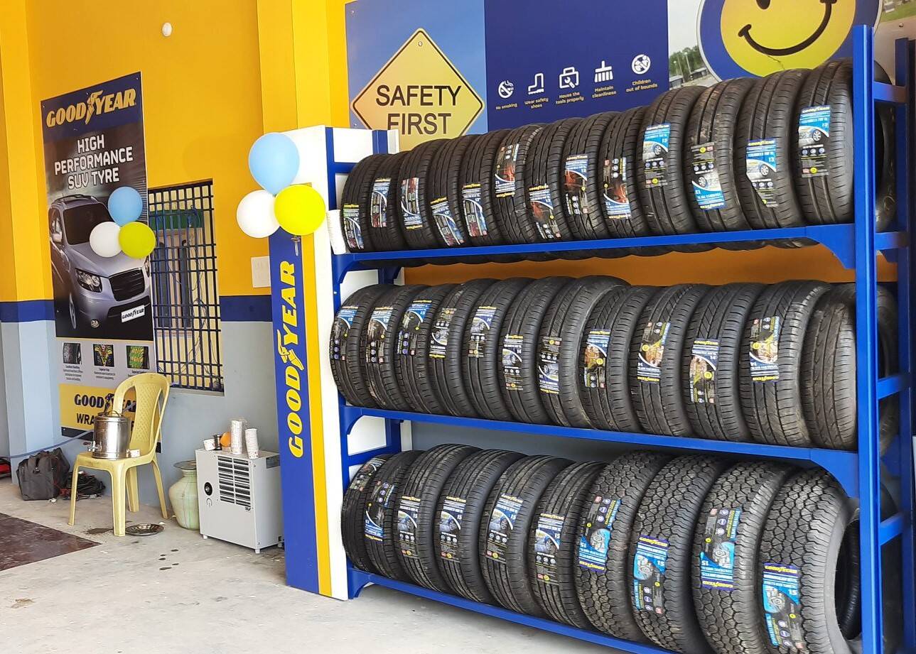 Goodyear company. Goodyear Tire and Rubber Company. Goodyear Promo. Goodyear Promo 4 Tyres.