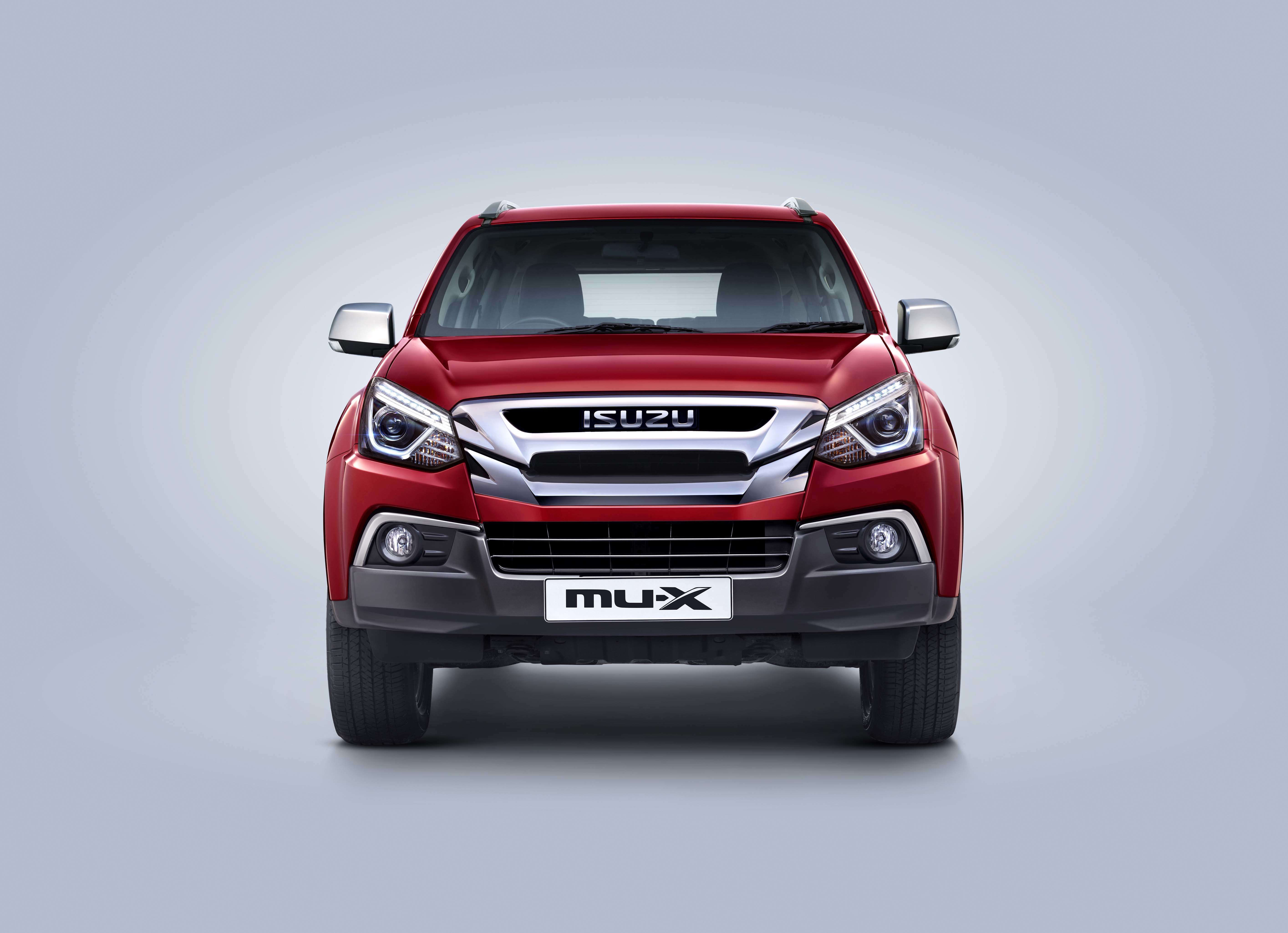 Mu car. Isuzu MUX. Isuzu mu-x 2021 синий. Isuzu mu-x 2021 цена. Isuzu mu-x купить в Москве 2021.