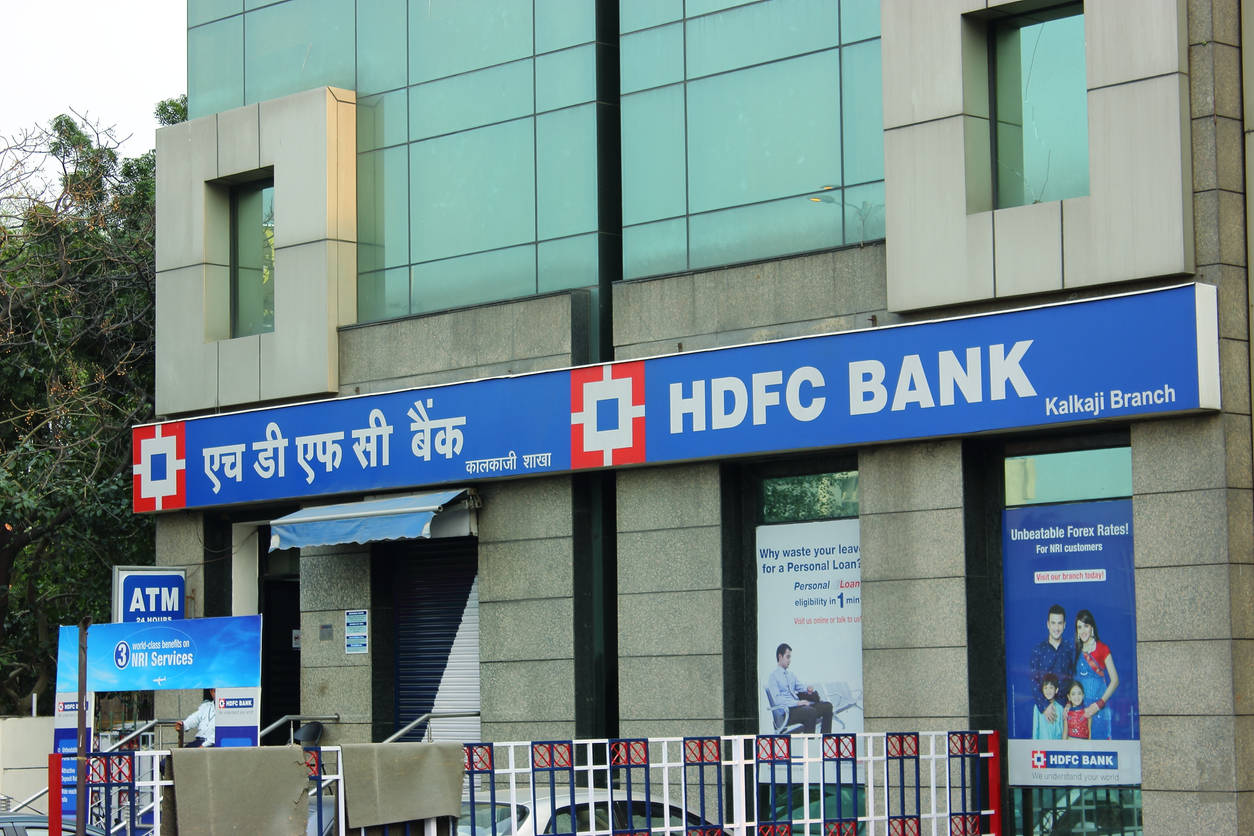 A notice was issued to the HDFC bank advising it to show cause as to why penalty should not be imposed on it for such non-compliance with the directions.