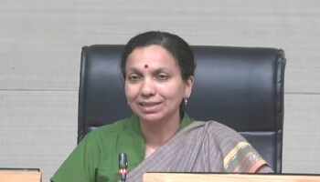 Centre sends Gujarat cadre IAS officer Jayanti Ravi to Tamil Nadu on  deputation, ET Government