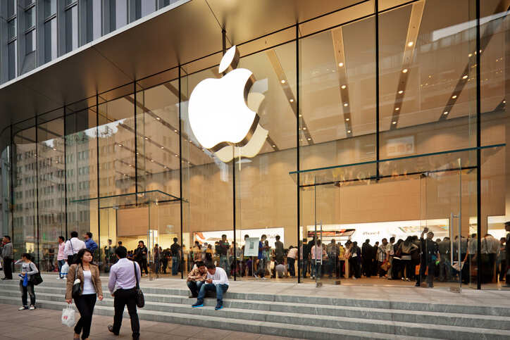 Apple in talks with CATL, BYD over battery supplies for its electric car: Sources