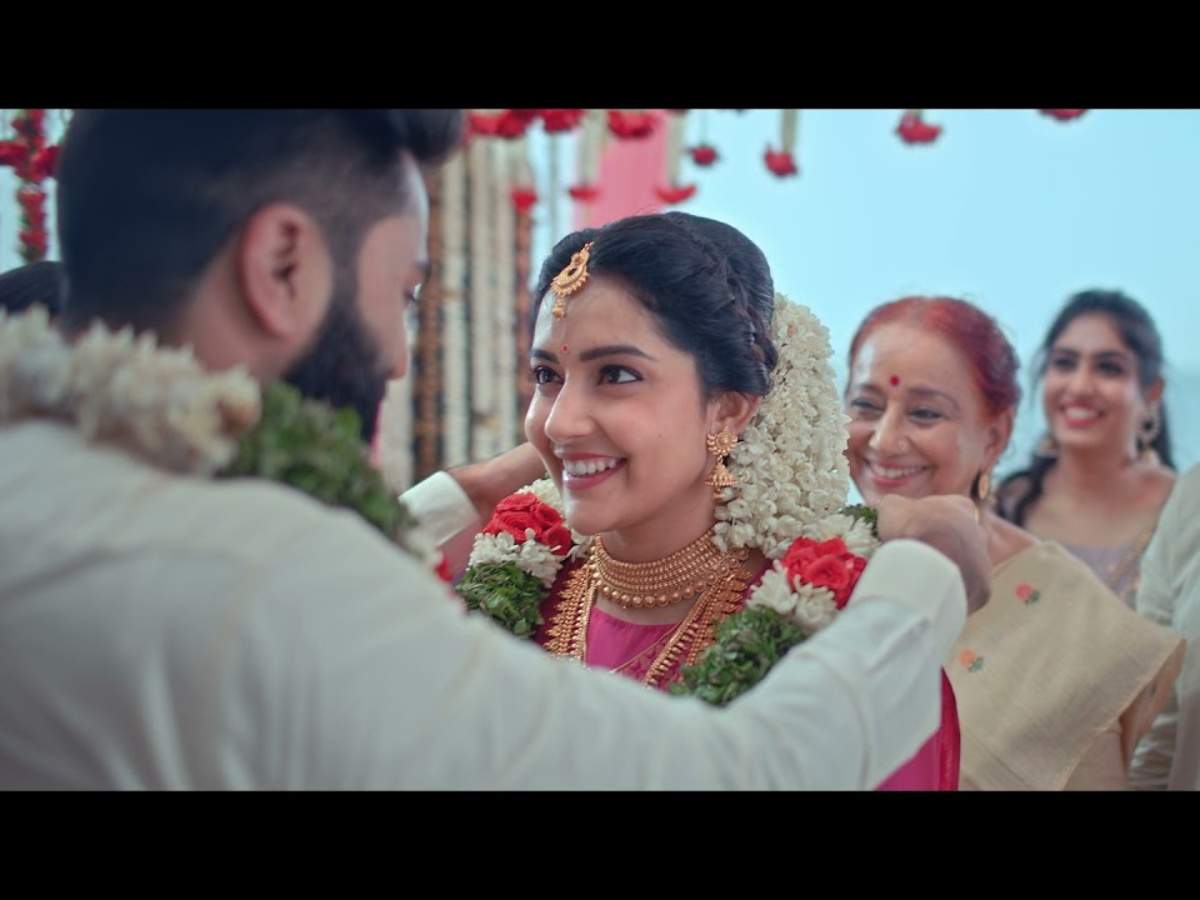 Canon India launches new ad campaign titled Weddings by Canon